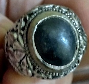 The uniqe old badar besi ring sacral lawas balinesse positive energy code 0003